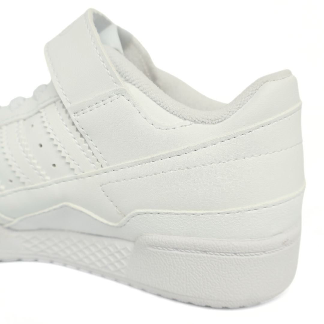 Adidas Forum Low Kids Shoes Trainers UK Size 12.5 - 13.5 FY7981