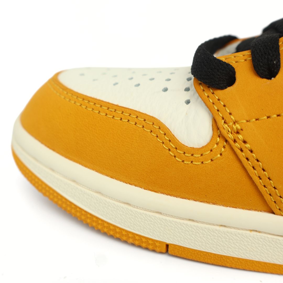 NIKE AIR JORDAN 1 RETRO HIGH OG MENS TRAINERS SHOES DZ5485 701