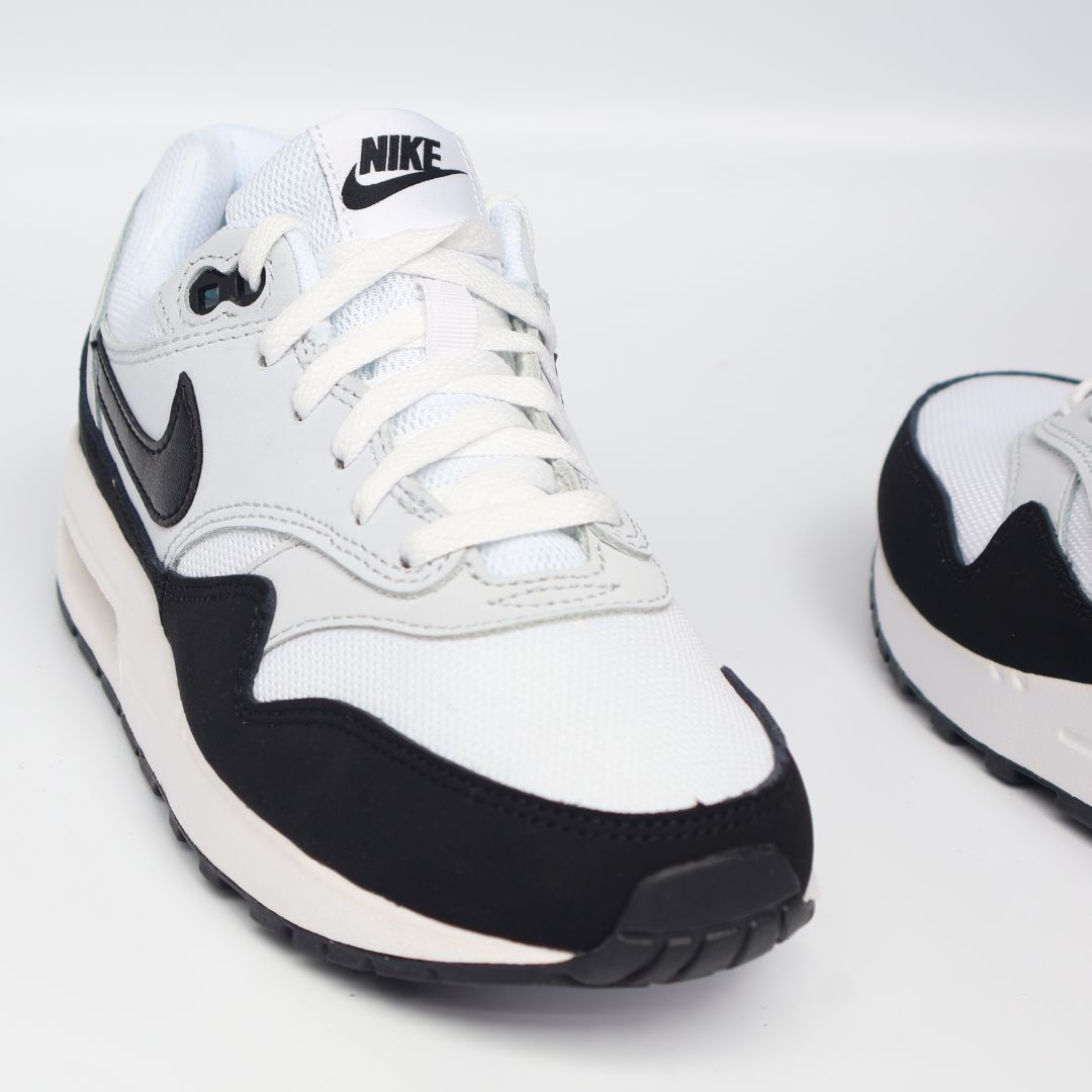 Nike Air Max 1 Boys Shoes Trainers Uk Size 5 DZ3307 106