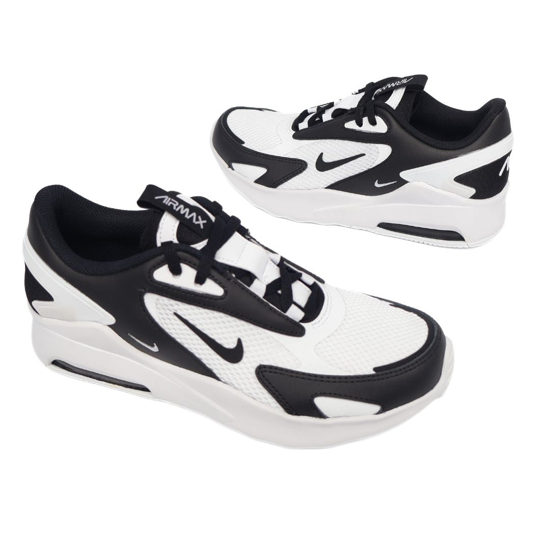 Nike Air Max Bolt Boys Shoes Trainers UK Size 5 CW1626 102