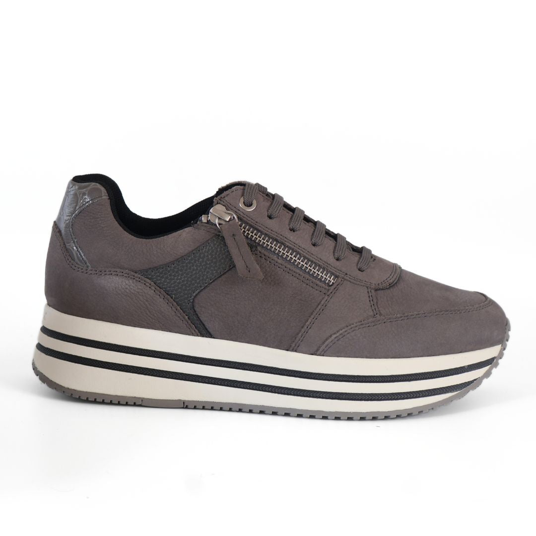 Geox D Kency Respira Womens Shoes Trainers UK Size 7 Grey White