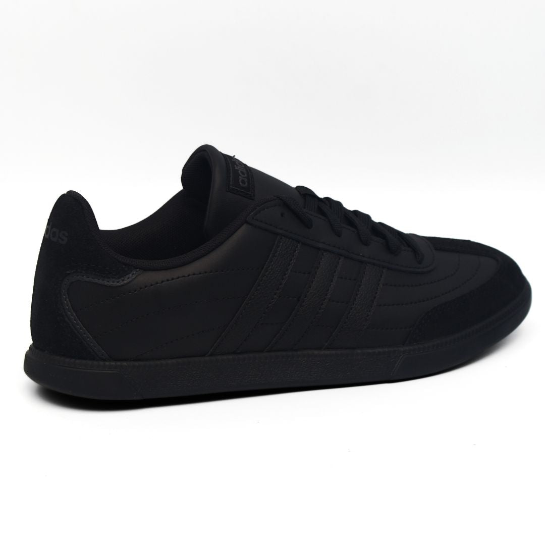 Adidas Okosu Mens Shoes Trainers Uk Size 8.5 H02041