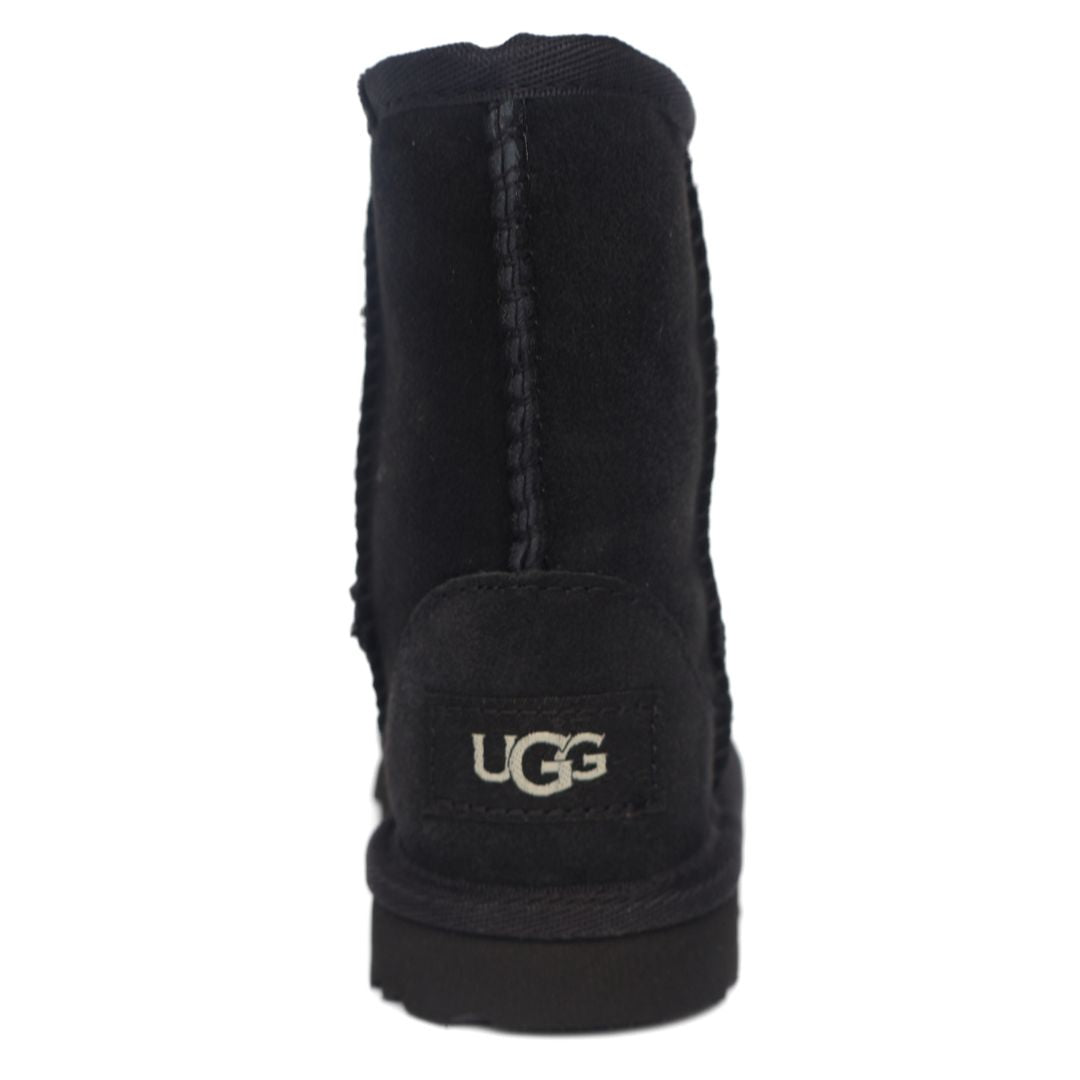 UGG Classic II Girls Toddlers Boots Shoes UK Size 6 Pull On
