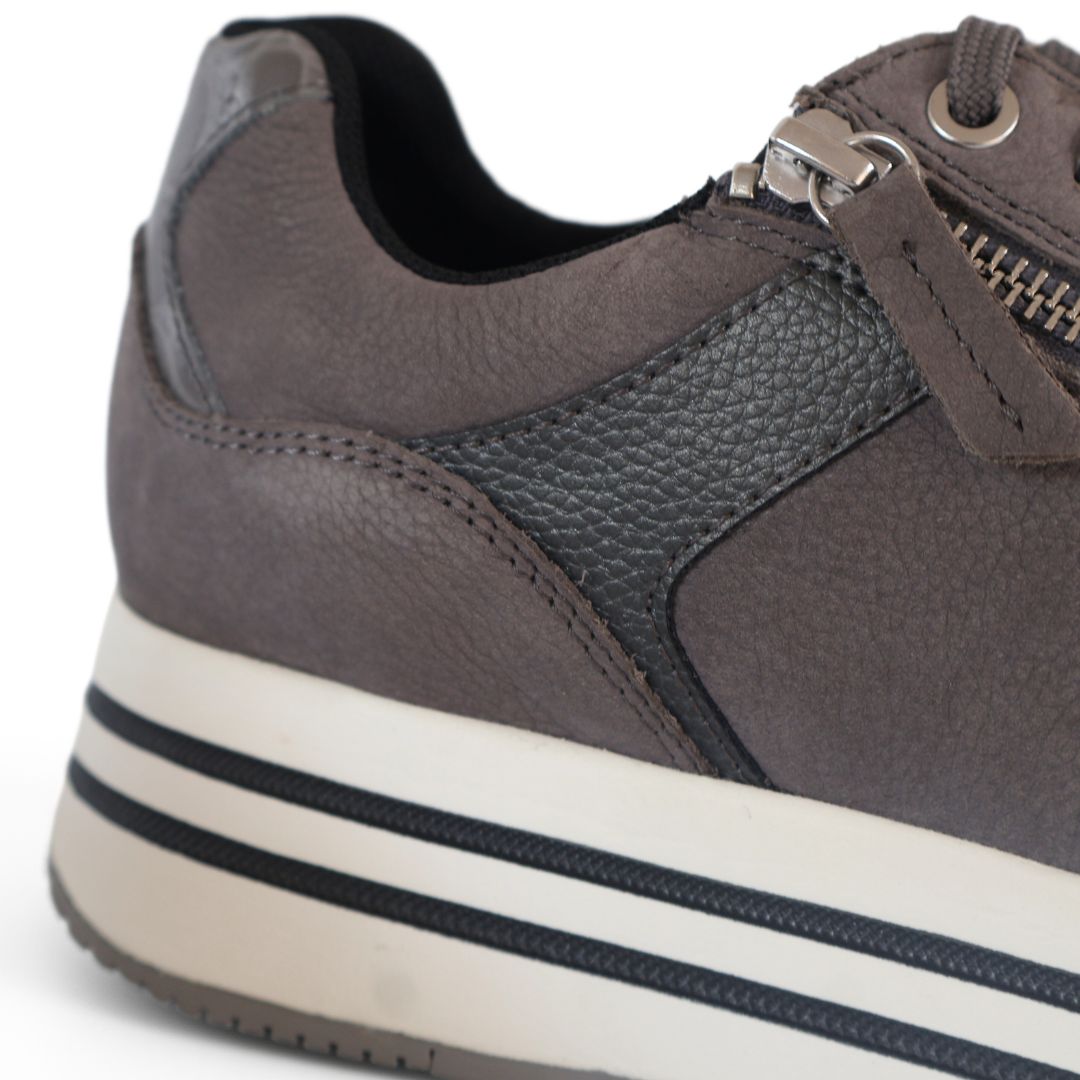 Geox D Kency Respira Womens Shoes Trainers UK Size 7 Grey White