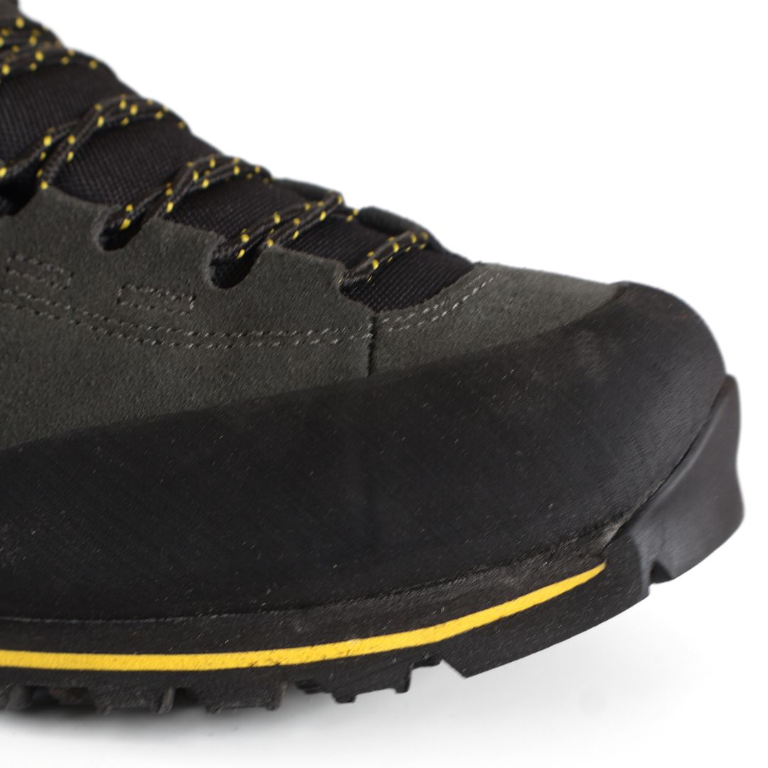 Brutting Makalu Comfortex Boots Trainers UK Size 6 Black Yellow