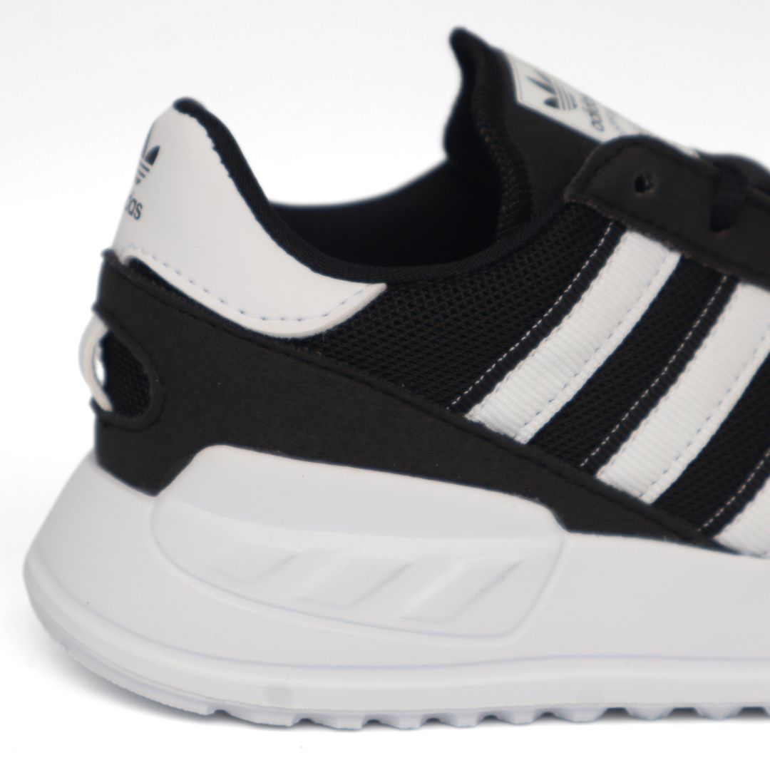 Adidas LA Trainer Lite Kids Boys Shoes Trainers UK Size 12.5 - 2.5 FW5842