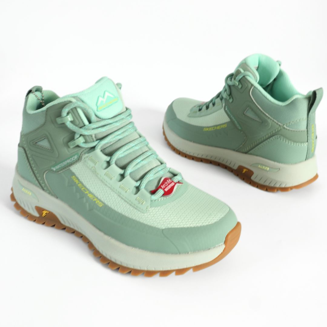 Skechers Arch Fit Discover Girls Waterproof Shoes Trainers UK Size 2