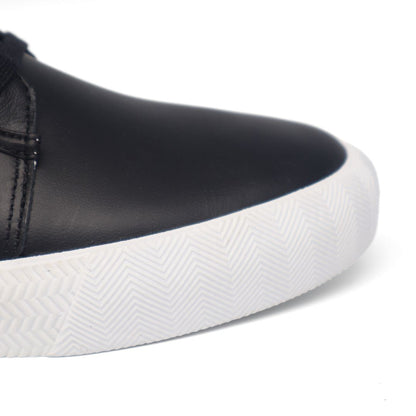 Lacoste Gripshot Chukka Mens Boots Trainers UK Size 6   Black - White